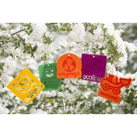 Zawieszki zapachowe z filcu z grafiką klienta (500 szt)